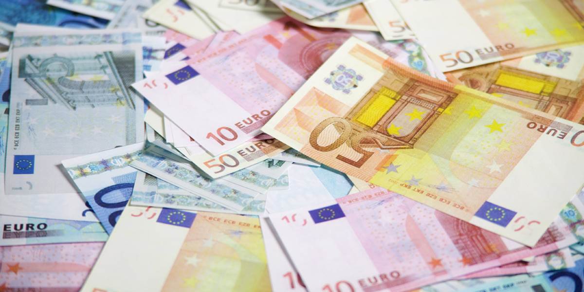 Mimovládky dostanú na projekty 100 tisíc eur