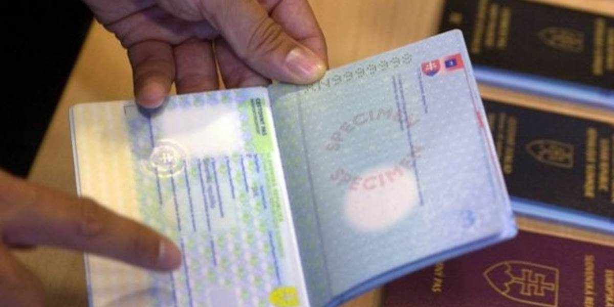 Slováci budú naďalej prichádzať o pas, ak príjmu občianstvo v inom štáte