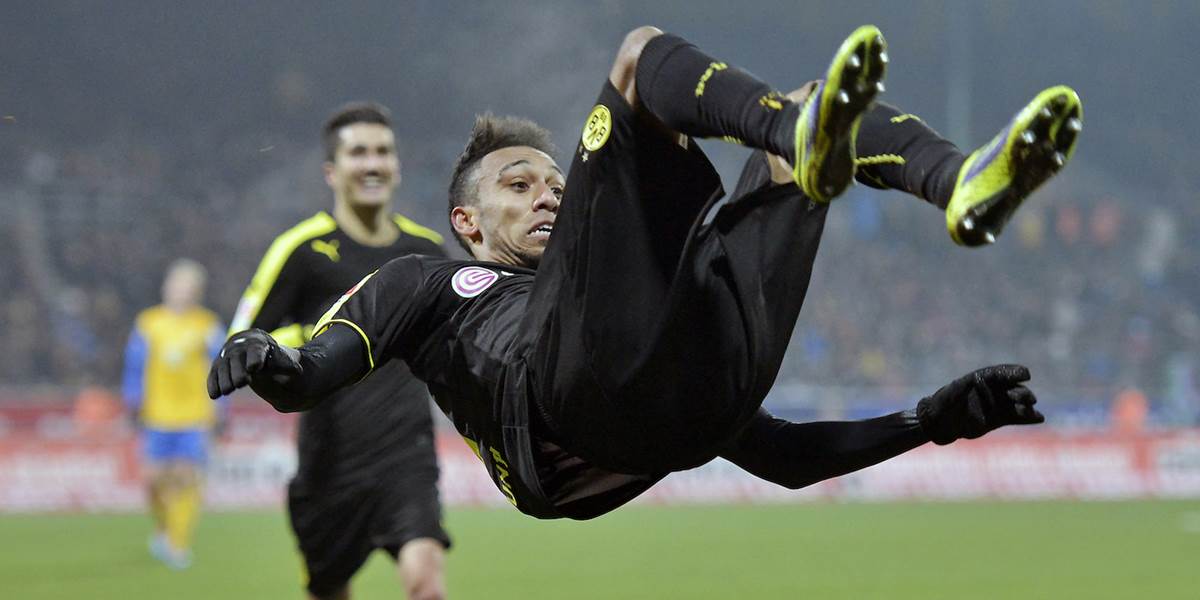 Borussia Dortmund prvý semifinalista, zdolal Frankfurt 1:0