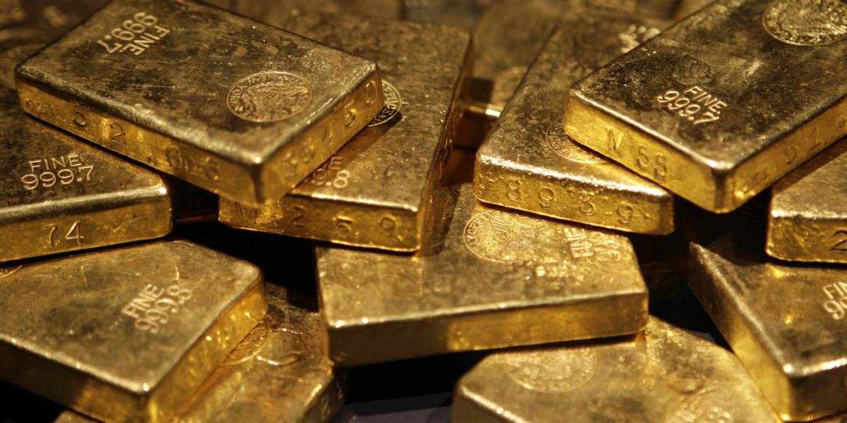 Cena zlata prvý raz od novembra opäť prekročila úroveň 1300 USD za uncu