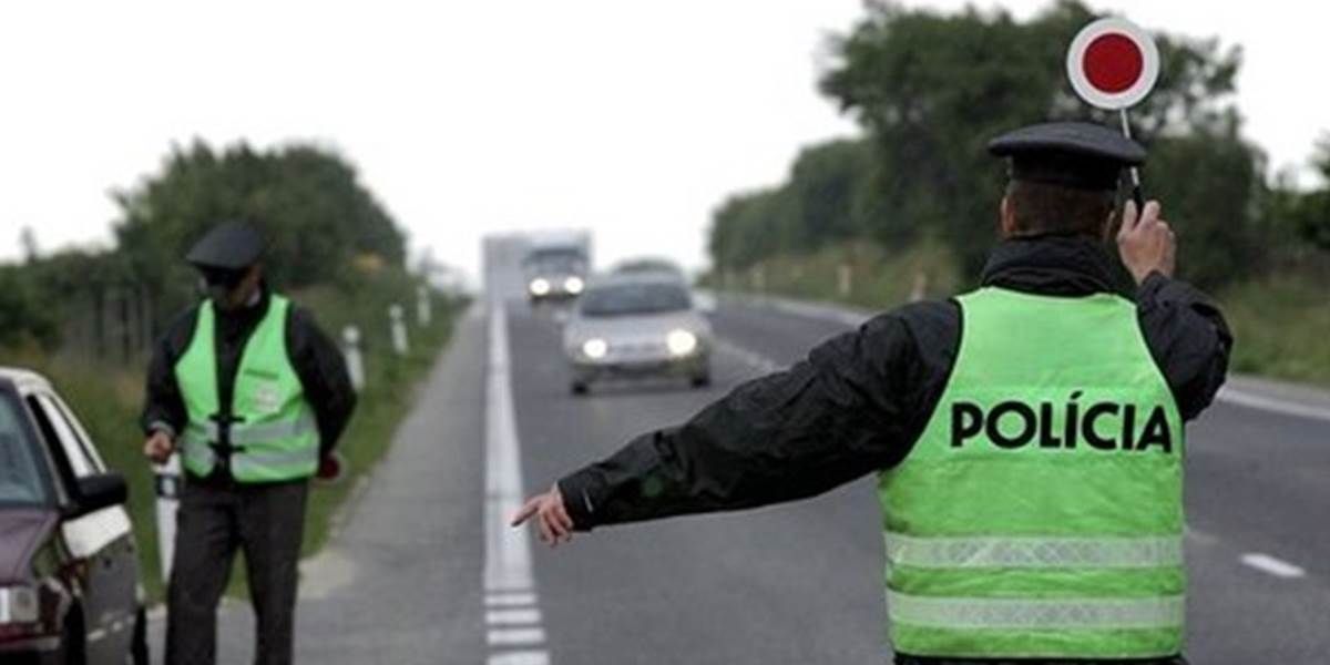 Policajti budú aj počas budúceho týdňa kontrolovať vodičov na cestách