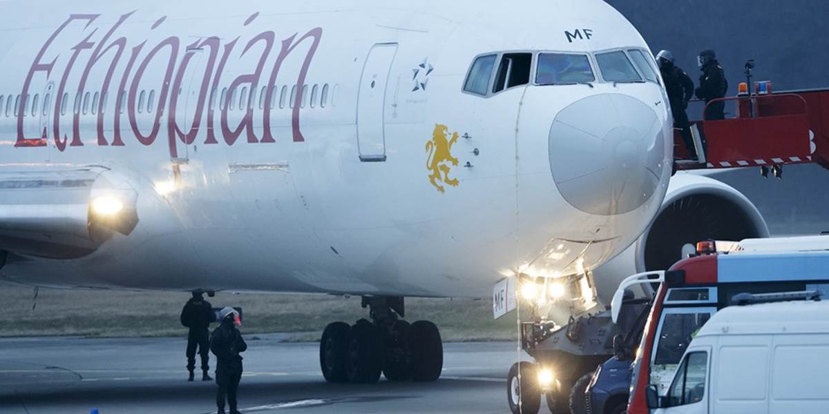 Etiópske lietadlo uniesol do Ženevy jeho druhý pilot, žiada o azyl