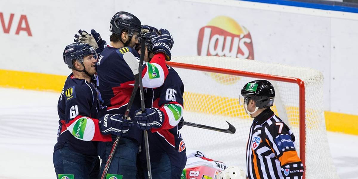 Slovan zvíťazil v príprave na ľade Komety Brno 3:2 po nájazdoch