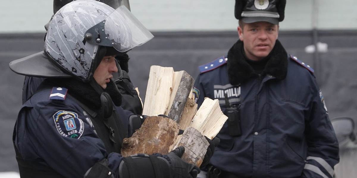 Majdan prepustil zadržiavaných policajtov
