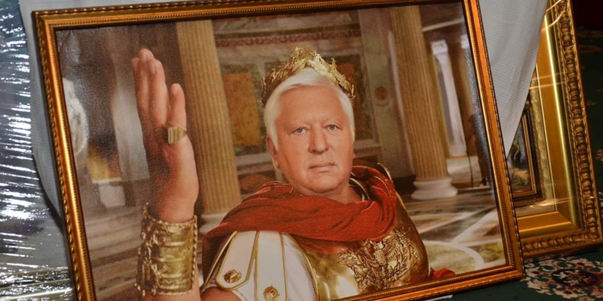 VIDEO Luxusná vila ukrajinského prokurátora: Fotil sa ako rímsky cisár!