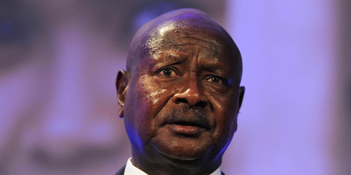 Prezident Ugandy podpísal protihomosexuálny zákon