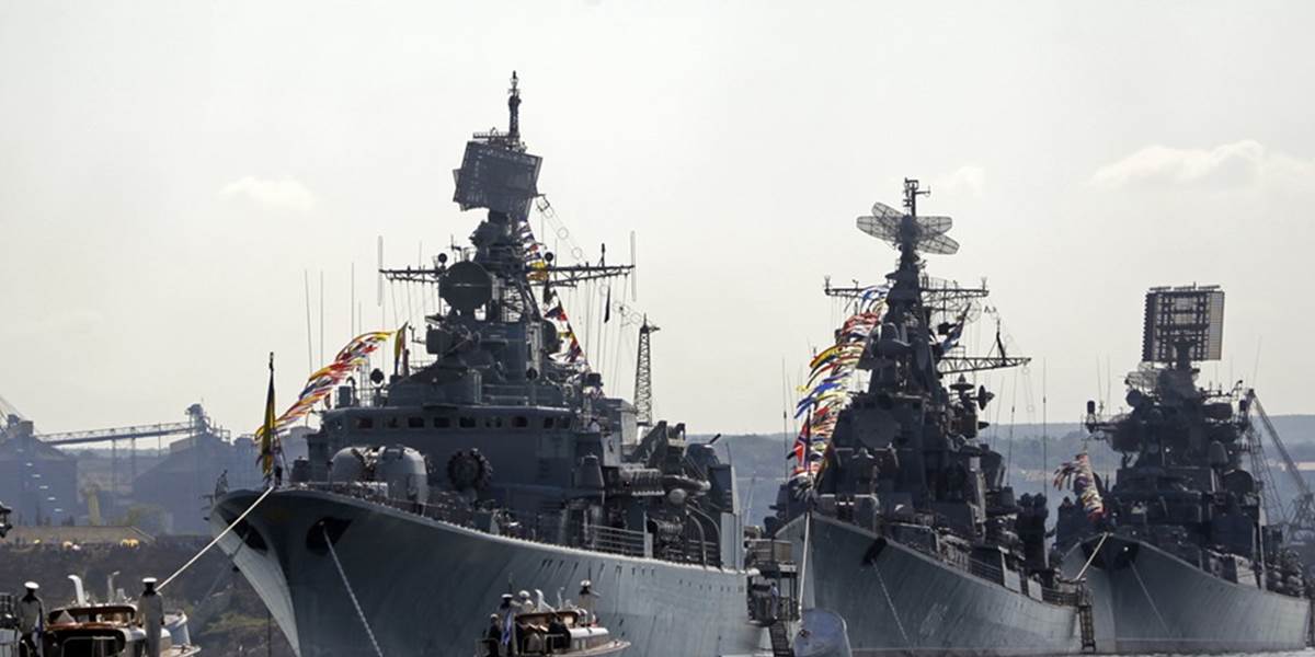 Rusko podniká kroky, aby zaistilo bezpečnosť svojej vojnovej flotily na Ukrajine