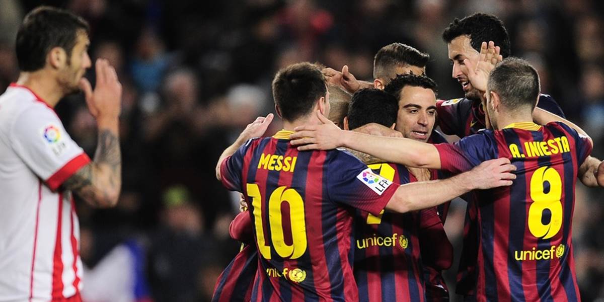 Barcelona zdolala Almeriu 4:1, za vedúcim Realom zaostáva o bod