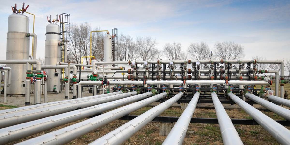 Plyn zatiaľ prúdi z Ukrajiny bez problémov