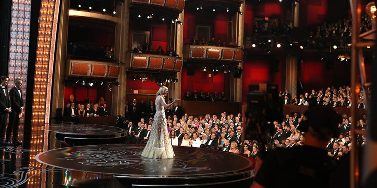 Udeľovanie Oscarov sledovalo najviac divákov od roku 2004