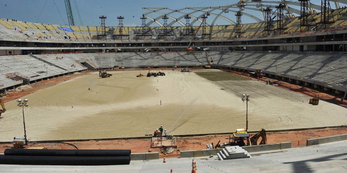 Štadión v Manause slávnostne otvorený, zostávajú ešte tri