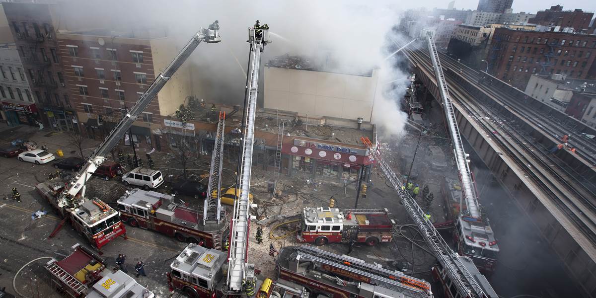 VIDEO Výbuch v New Yorku: Zrútili sa dve budovy, obeťami sú dve ženy!
