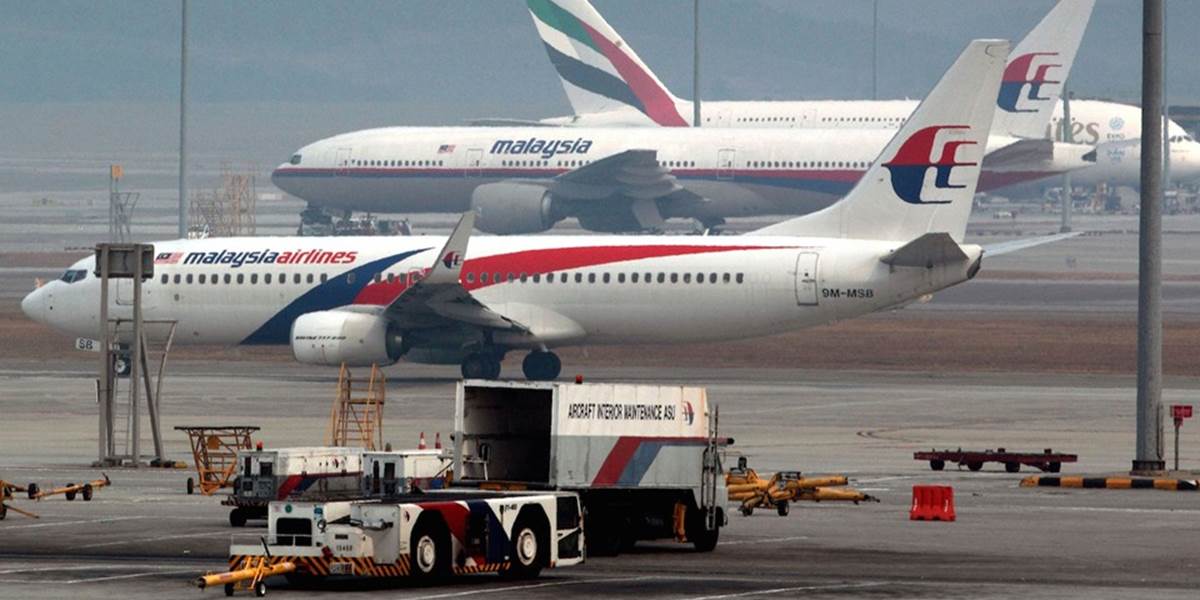 Polícia prehľadáva dom kapitána nezvestného malajzijského lietadla