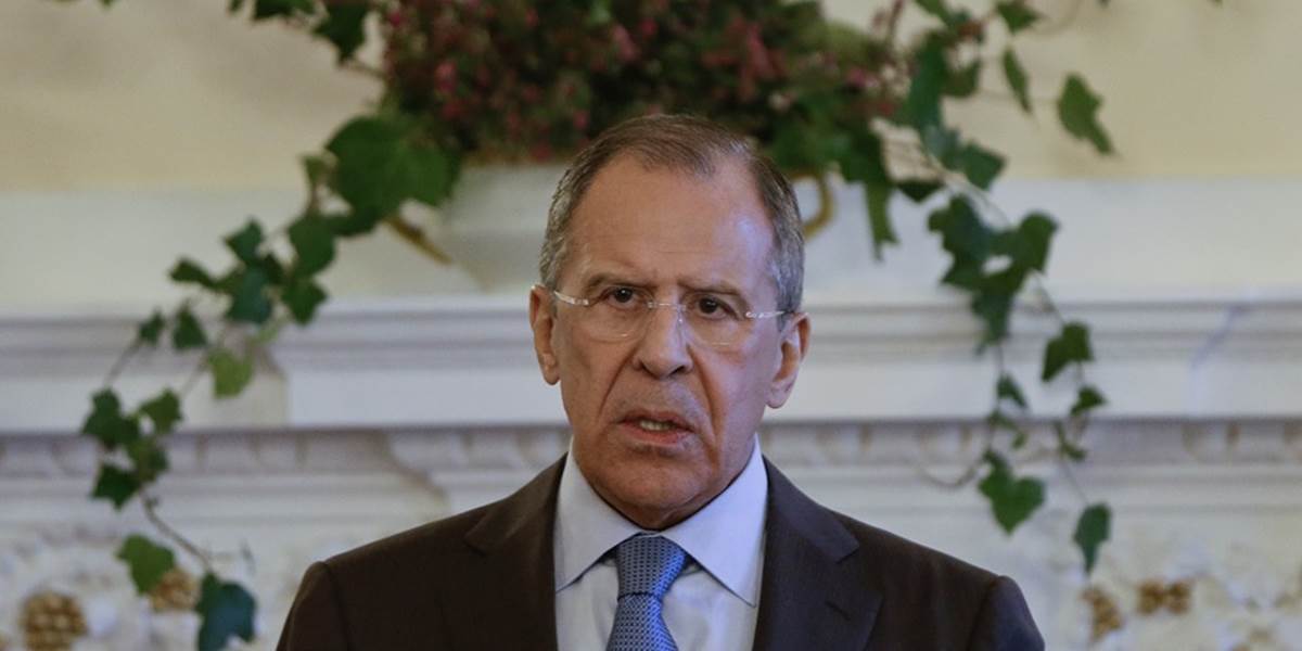 Lavrov zopakoval Kerrymu, že Rusko považuje krymské referendum za legálne