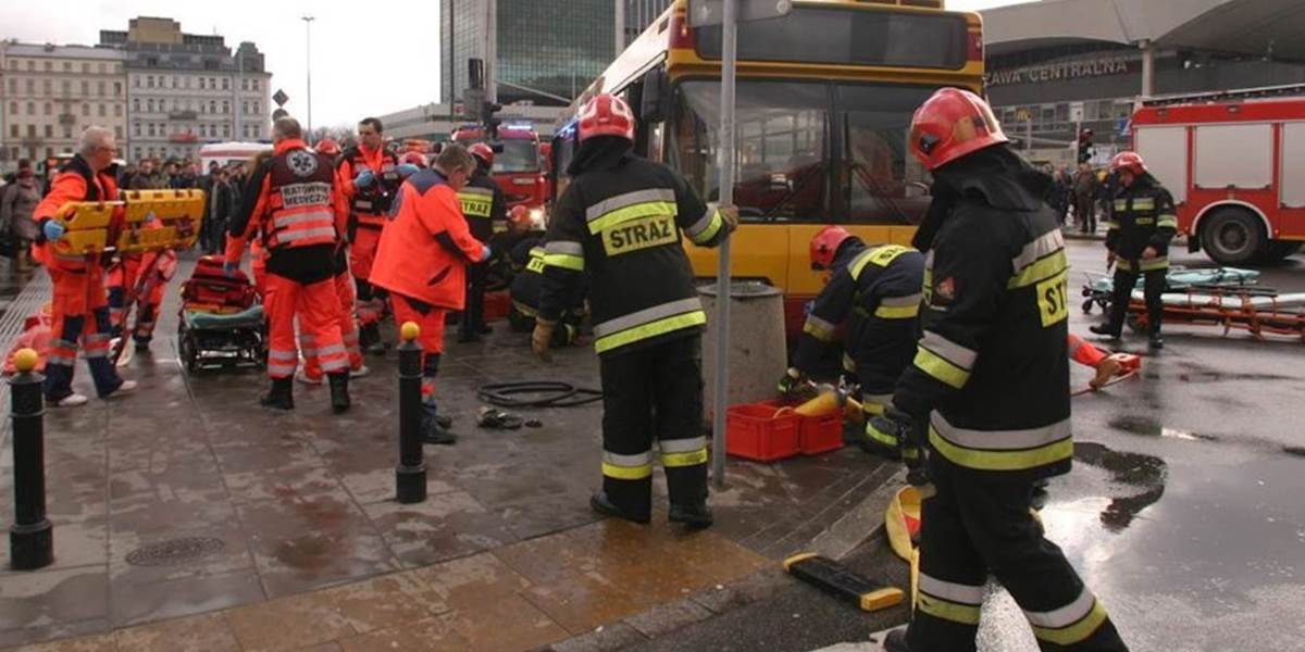 Zlyhanie bŕzd nebolo príčinou nehody autobusu MHD vo Varšave