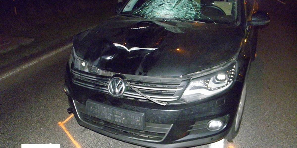 Nehoda v Banskej Bystrici: V aute sedeli aj tri deti, boli však riadne pripútané