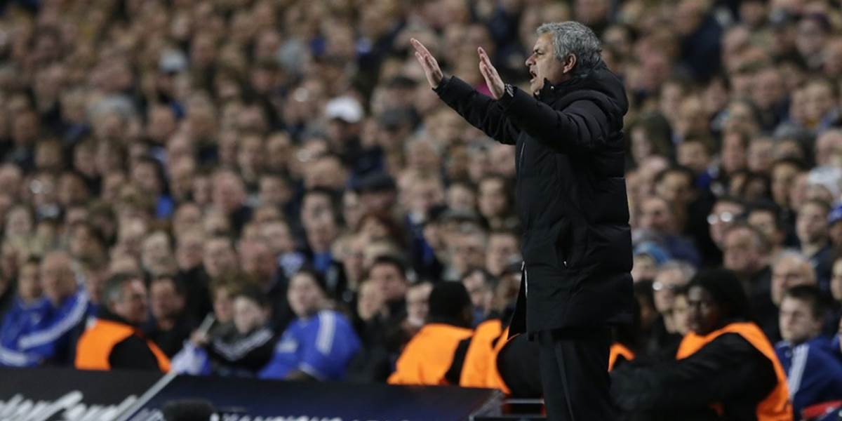 Trénerovi Chelsea Mourinhovi hrozí trest za nevhodné správanie
