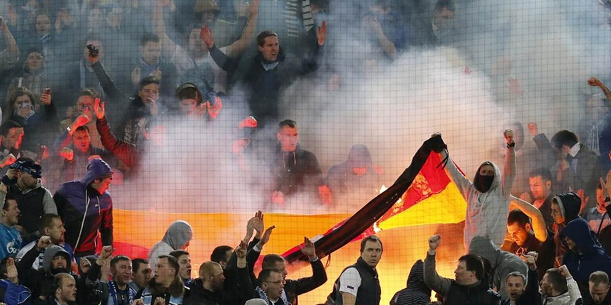 Fanúšikovia Zenitu spálili nemecký transparent