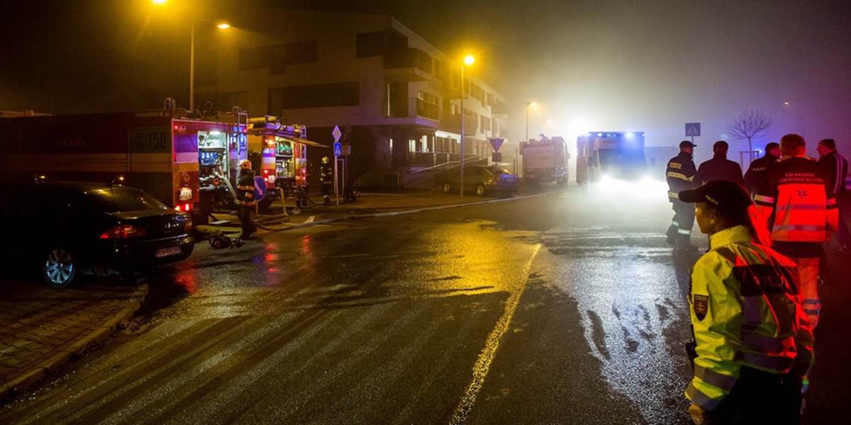 Nočný požiar bytu v Bratislave: Zomrela jedna osoba