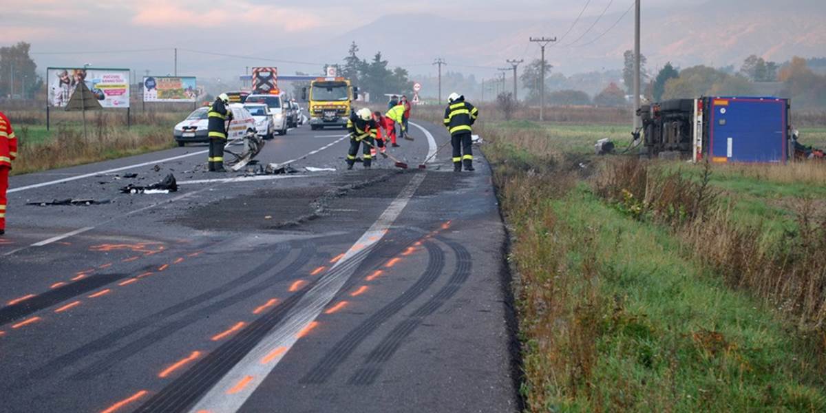 Dopravná nehoda pri Považskej Bystrici: Zahynul mladý muž (†21)