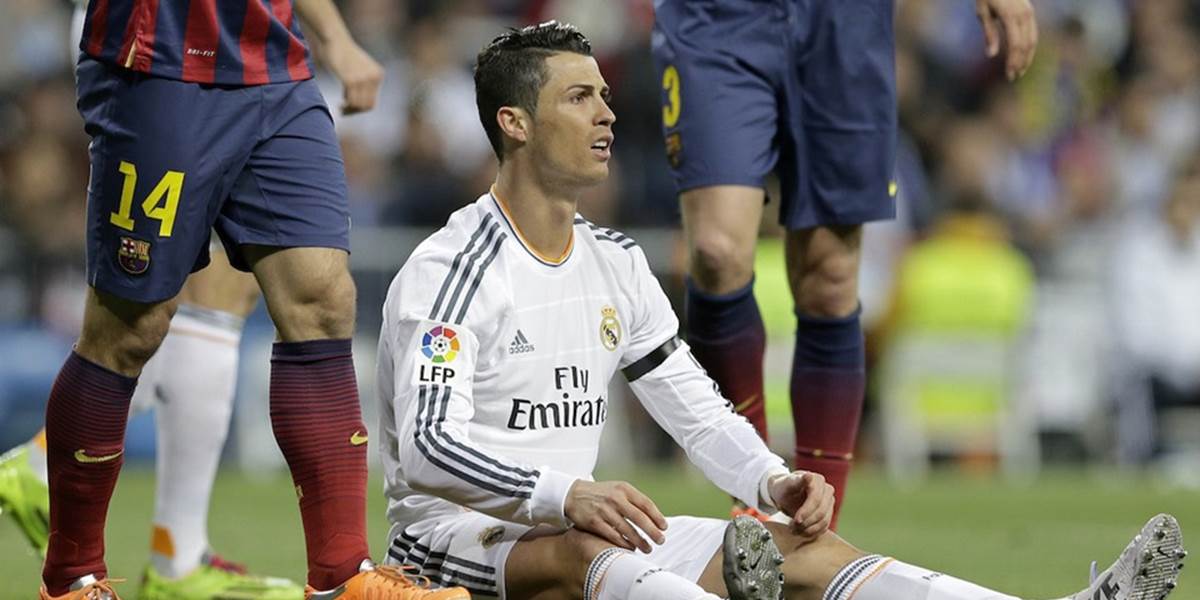 Cristiano Ronaldo zúri na rozhodcu a je presvedčený o titule
