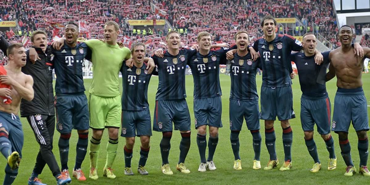 LM: UEFA zatvorila Bayernu divácky sektor za hanlivé transparenty