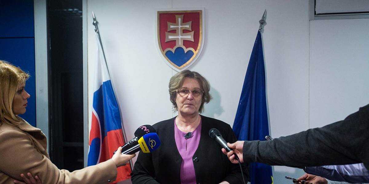 Ombudsmanka Dubovcová sa pre streľbu na auto so študentmi obrátila na prokuratúru a MV