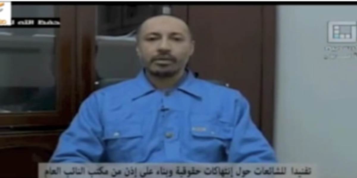 Líbyjská televízia zverejnili ospravedlňujúce video Kaddáfího syna Sádího