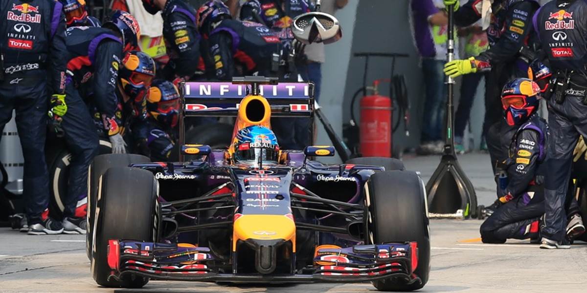 F1: Šanca na titul Red Bullu je v rukách Renaultu