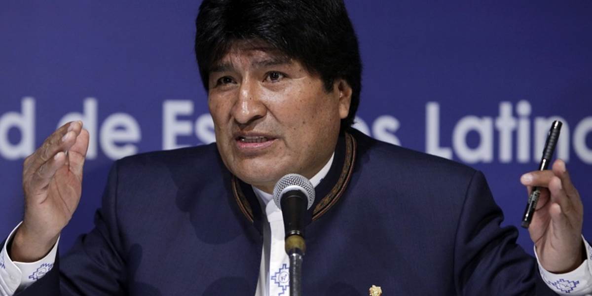 Bolívijský prezident radí: Žujte koku, nebudete mať zubný kaz!