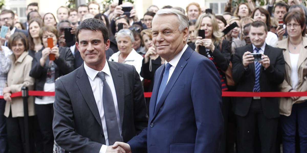 Postu francúzskeho premiéra sa ujal Manuel Valls